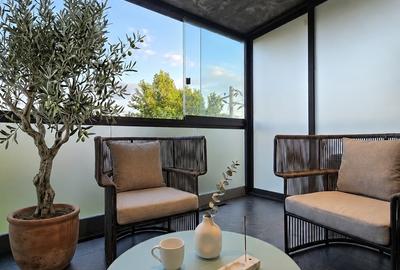 Apartament cu 4 camere semidecomandat, mobilat în Pipera