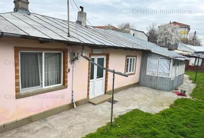 Casă cu 4 camere cu Canalizare în Brăilița