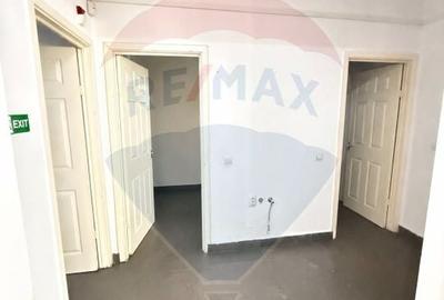 Apartament cu 2 camere semidecomandat în Vest - 3