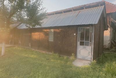 Casă cu 4 camere în Stâlpeni - 4