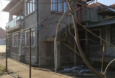 Casă individuală cu 5 camere cu Teren 5100 Mp în Gothatea - 4