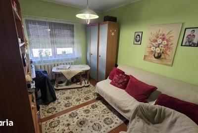 Apartament cu 3 camere decomandat în Tomis III - 8