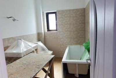 Duplex cu 4 camere cu Canalizare în Haliu - 11