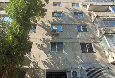 Apartament cu 2 camere decomandat în Drumul Taberei