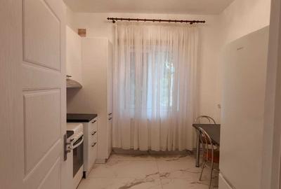 Apartament cu 2 camere decomandat în Central - 1