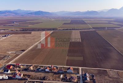 Casă cu 10 camere cu Teren 1500 Mp în Hărman