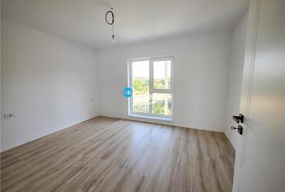 Apartament cu 3 camere decomandat în Bucium - 9