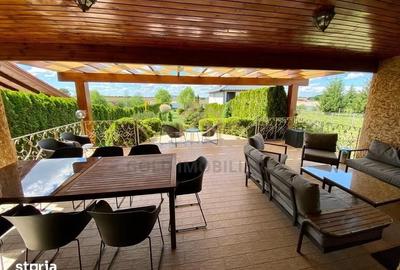 Casă cu 4 camere cu Teren 1750 Mp în Orașul Vechi