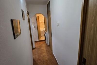 Apartament cu 3 camere decomandat în Berceni - 9