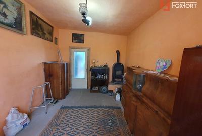 Casă cu 4 camere cu Teren 2208 Mp în Folea