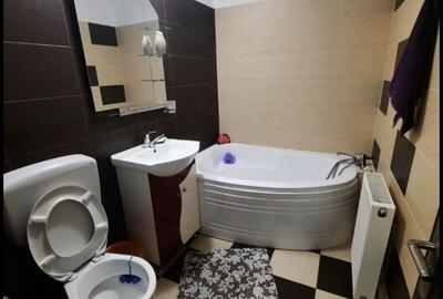 Apartament cu 3 camere decomandat în Central - 6