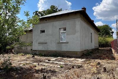Casă cu 4 camere în Spătărei - 7
