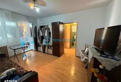 Apartament cu 2 camere nedecomandat, mobilat în Malu Roșu