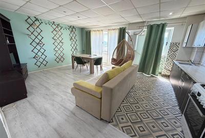Apartament cu 3 camere decomandat în Nicolina