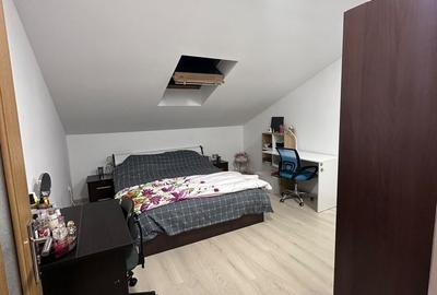 Casă cu 2 camere în Central