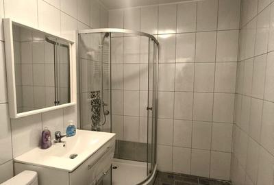 Apartament cu 2 camere decomandat în Vitan