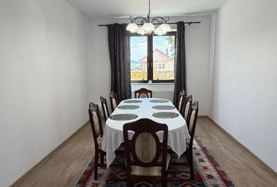 Casă cu 7 camere cu Teren 2300 Mp în Mintiu Gherlii