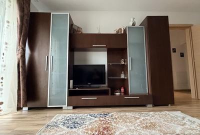 Apartament cu 2 camere decomandat în Nufărul