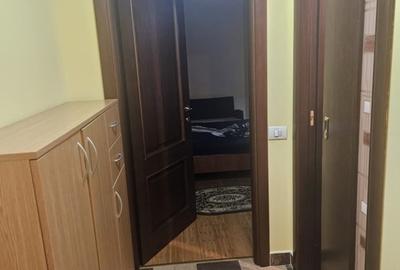 Apartament cu 2 camere decomandat, mobilat în Arcul de Triumf