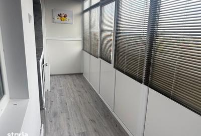 Apartament cu 2 camere decomandat în Micro 6 - 9