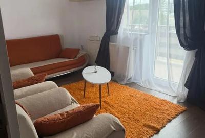 Apartament cu 2 camere decomandat în Tractorul - 3