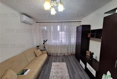 Apartament cu 2 camere semidecomandat, mobilat în Independenței
