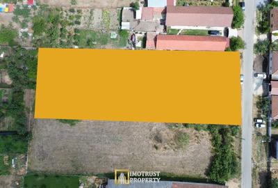 Casă individuală cu 4 camere cu Canalizare în Sânleani
