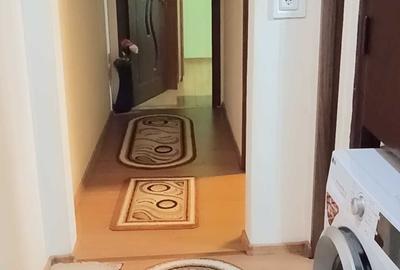 Apartament cu 2 camere decomandat în Găvana