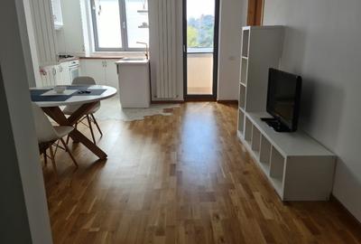 Apartament cu 2 camere semidecomandat, mobilat în Tomis Nord - 1