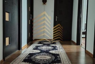 Casă cu 4 camere cu Teren 3.5 Mp în Central - 2
