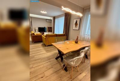 Apartament cu 3 camere în P-ța Romană