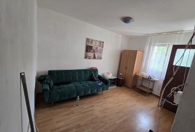 Garsonieră semidecomandată în Titan - 2