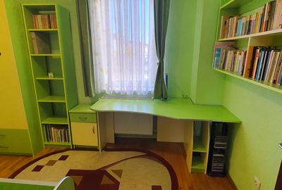 Apartament cu 4 camere decomandat în Hotvon - 8
