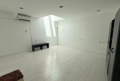 Birou, de 72 mp, în Ultracentral - 2