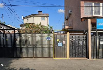 Casă cu 3 camere în Central