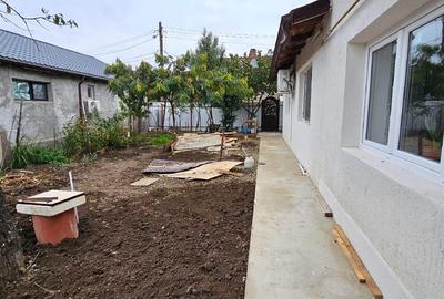 Casă individuală cu 3 camere cu Canalizare în Central - 2