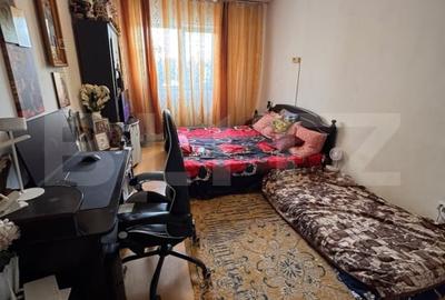 Garsonieră decomandată în George Enescu