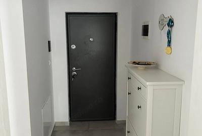 Apartament cu 3 camere decomandat în Giroc