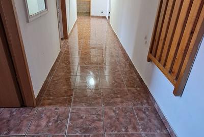 Apartament cu 2 camere decomandat în Mircea cel Bătrân - 3