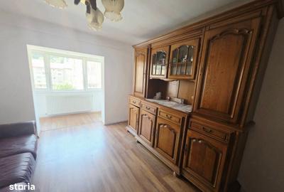 Apartament cu 2 camere decomandat în Răcădău - 1