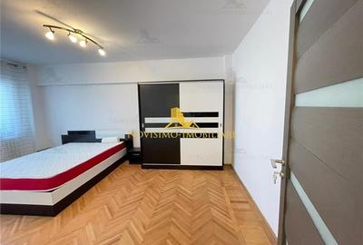 Apartament cu 2 camere decomandat în Republicii - 7