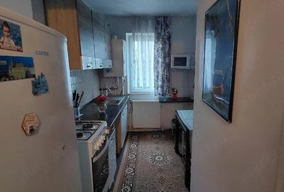 Apartament cu 2 camere semidecomandat în Micro 15 - 4