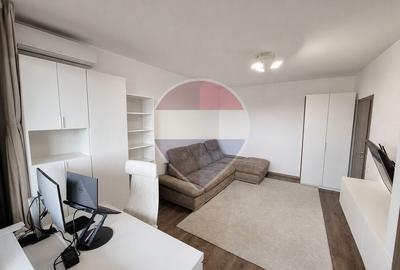 Apartament cu 3 camere decomandat, mobilat în Rahova