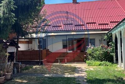 Casă cu 2 camere cu Canalizare în Semicentral - 2