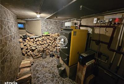 Casă cu 5 camere cu Teren 696 Mp în Aroneanu - 8