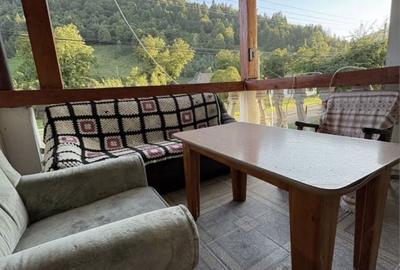 Casă cu 4 camere cu Teren 1500 Mp în Durău