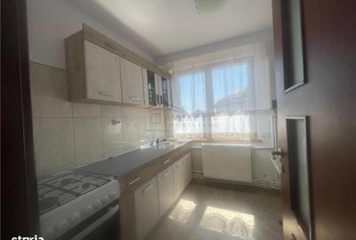 Apartament cu 3 camere semidecomandat în Ultracentral