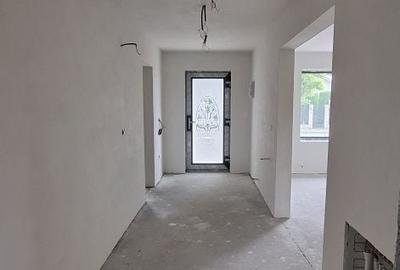 Casă cu 3 camere în Sud - 3