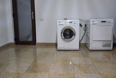 Casă cu 8 camere cu Canalizare în Tineretului - 16