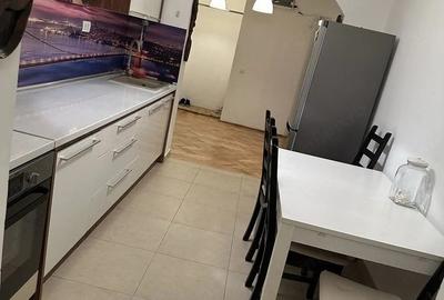 Apartament cu 4 camere decomandat în Dristor - 3